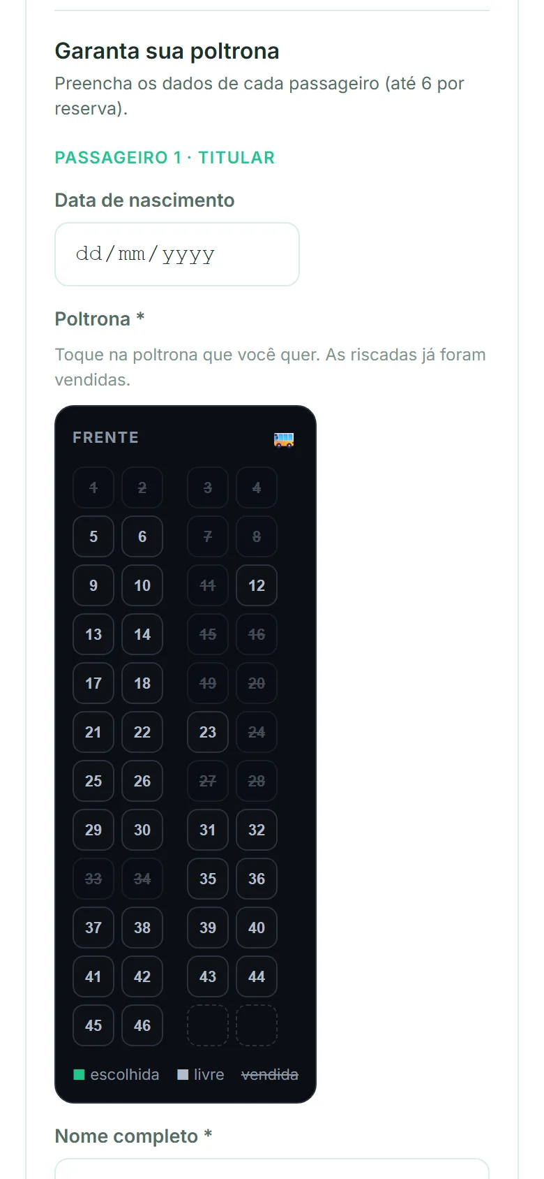O link de uma excursão aberto no celular, no campo Poltrona: o mapa do ônibus de 46 lugares com as poltronas vendidas riscadas e as livres para tocar